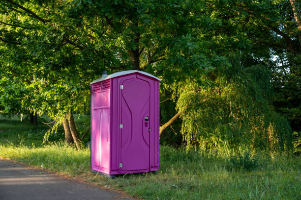 Best Affordable porta potty rental  in St Helen, MI